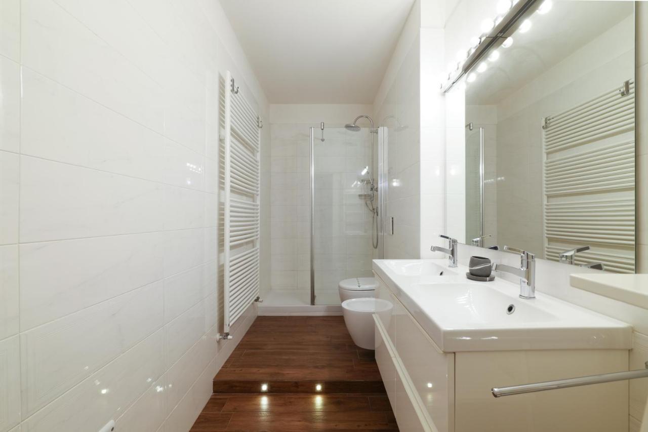 Contempora Apartments - Crocetta - Carmen Милано Екстериор снимка
